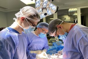 Трансплантації проводили львівські та київські медики