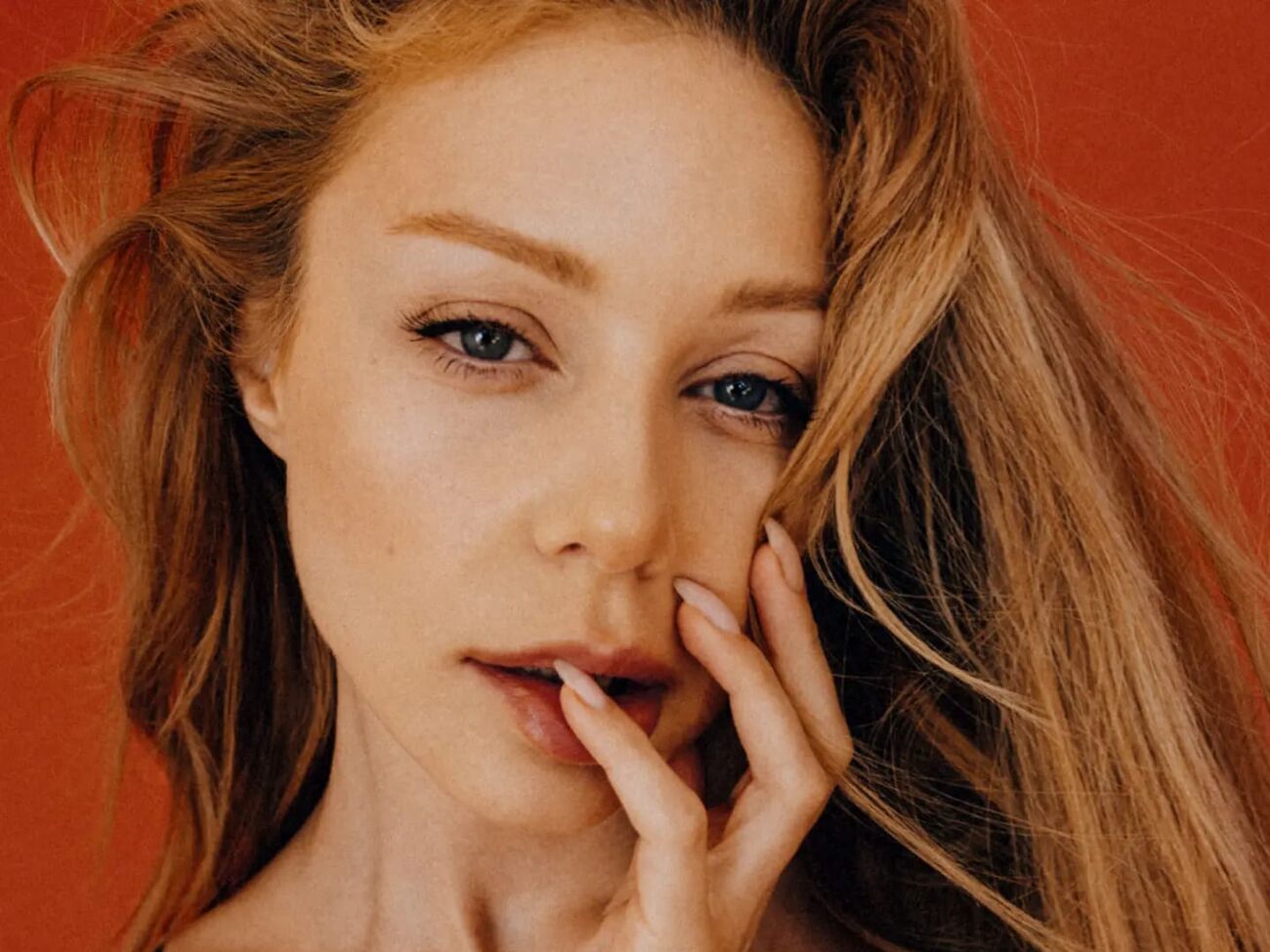 Тіна Кароль – володарка звань заслужена й народна артистка України