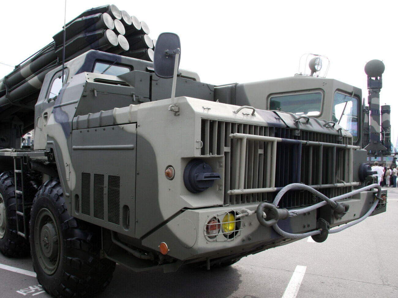 Украинские защитники уничтожили в боях на востоке три РСЗО "Смерч"