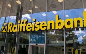 RBI заявляє, що продовжить роботу над потенційними угодами, які приведуть до продажу або від'єднання "Райффайзенбанку" в Росії