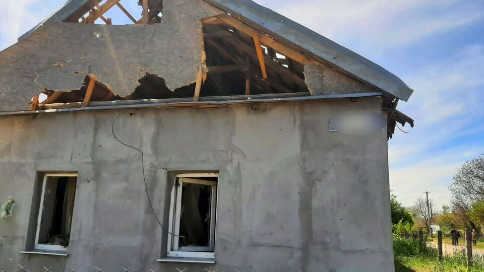 Загалом через удари російської авіації пошкоджено приблизно 20 житлових будинків, зазначили в Херсонській ОВА