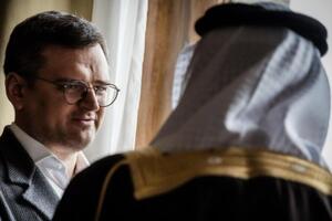 Кулеба 5 травня в Києві провів зустріч із главою МЗС Бахрейну