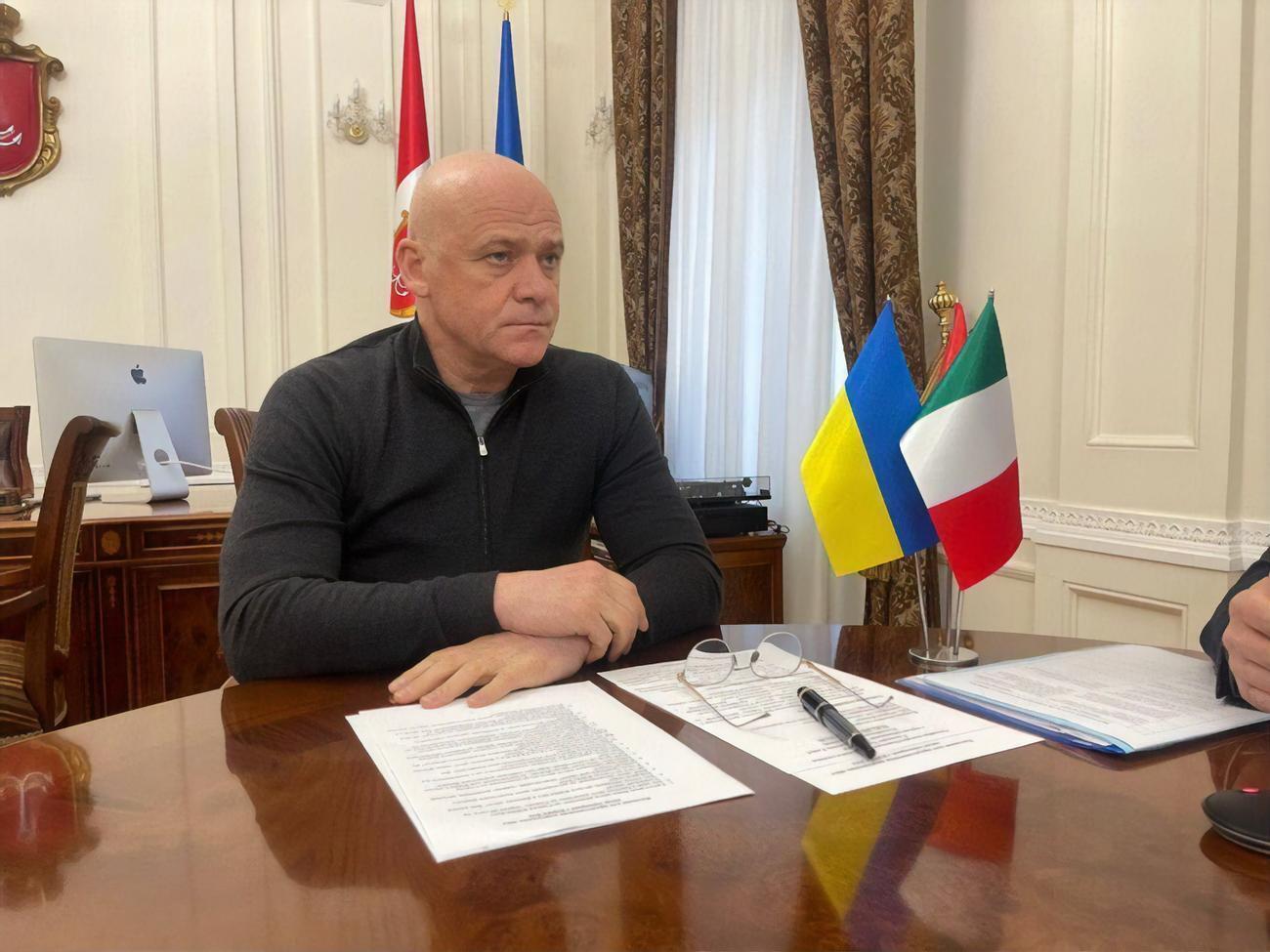 За Труханова внес залог депутат от фракции "Доверяй делам" Танцюра