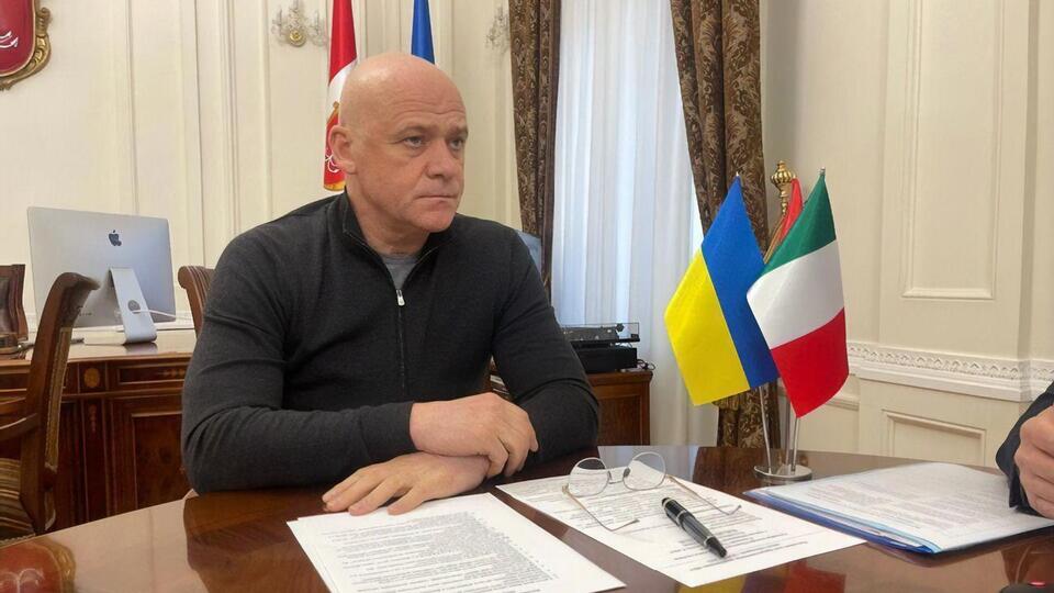 За Труханова внес залог депутат от фракции "Доверяй делам" Танцюра