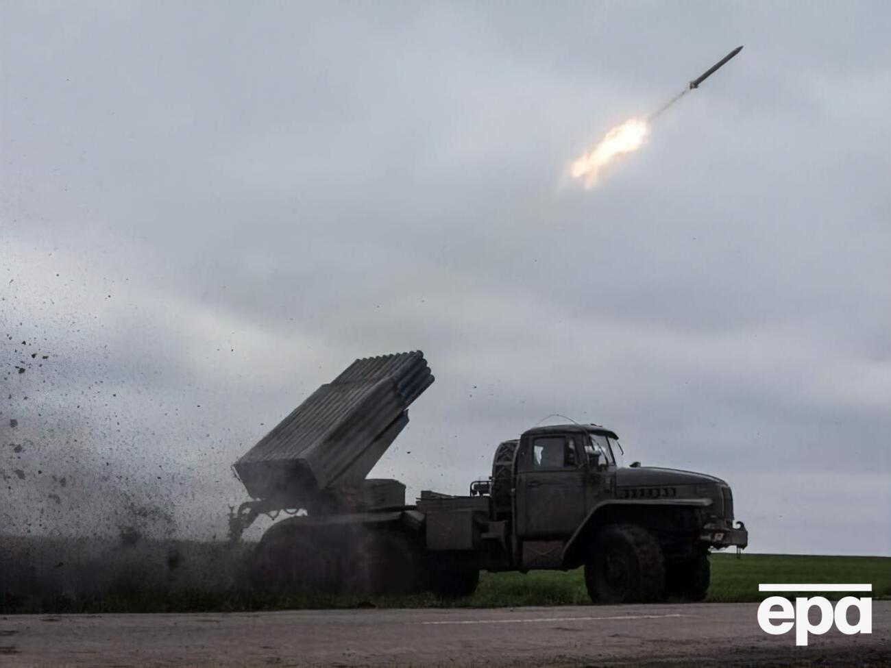Підрозділи ракетних військ і артилерії ЗСУ 5 травня уразили п'ять районів зосередження озброєння та військової техніки росіян, зазначили в Генштабі