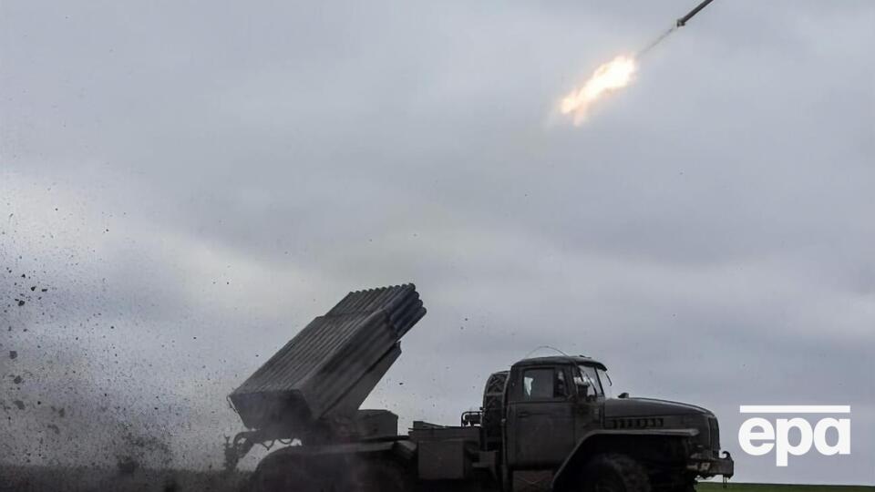 Підрозділи ракетних військ і артилерії ЗСУ 5 травня уразили п'ять районів зосередження озброєння та військової техніки росіян, зазначили в Генштабі