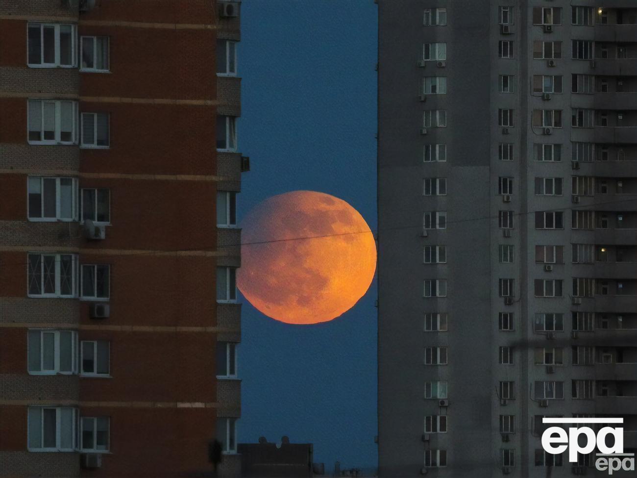 Лунное затмение было видно и в Украине