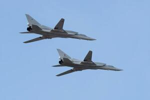Российские оккупанты с семи бомбардировщиков выпустили шесть ракет Х-22 по территории Украины, отметили в Воздушных силах ВСУ