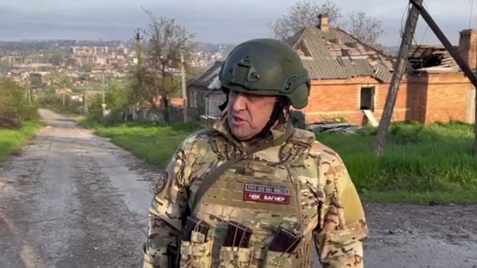 ЧВК "Вагнер" ночью получила боевое распоряжение "впервые за все это время", отметил 7 мая Пригожин