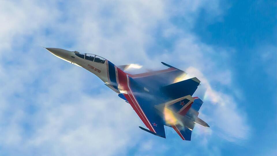 Российский Су-35 создал опасность для самолета польской пограничной службы