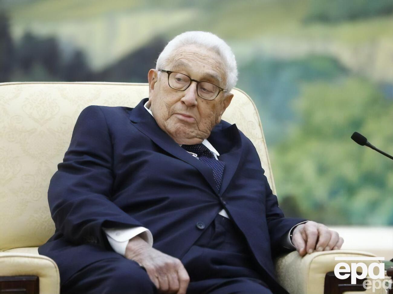 К концу года переговоры о мире в Украине "достигнут апогея", считает Киссинджер