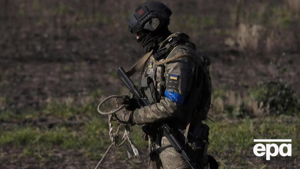 Українські підрозділи ракетних військ та артилерії уразили два пункти управління