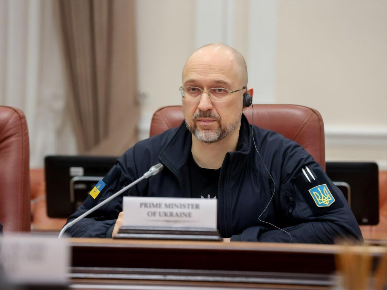 Шмыгаль подчеркнул, что сегодня, как и 78 лет назад, цивилизованный мир объединен, чтобы дать отпор агрессору