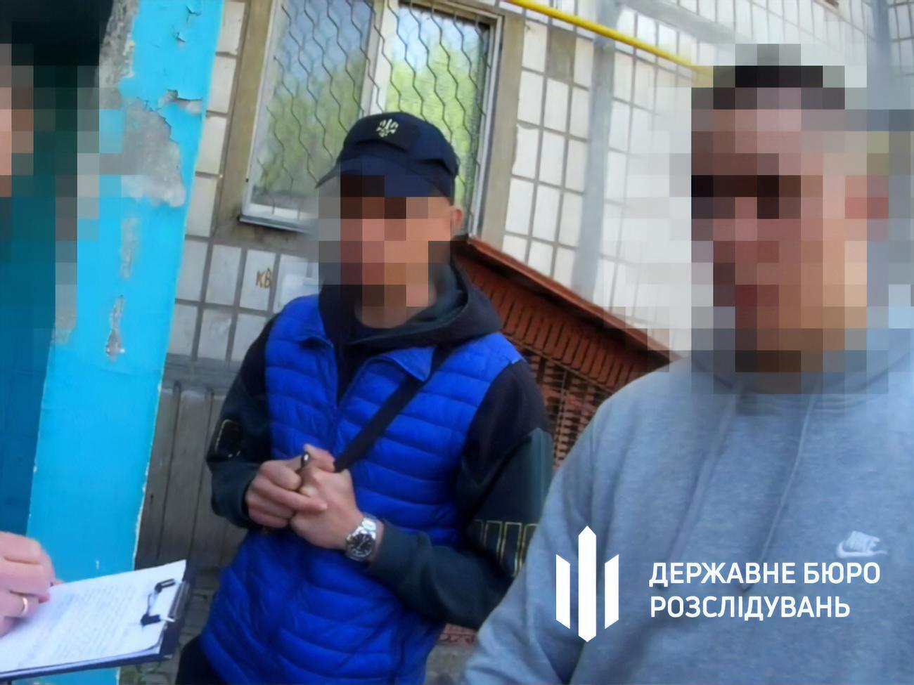 Підозрюваних поліцейських звільнили з роботи