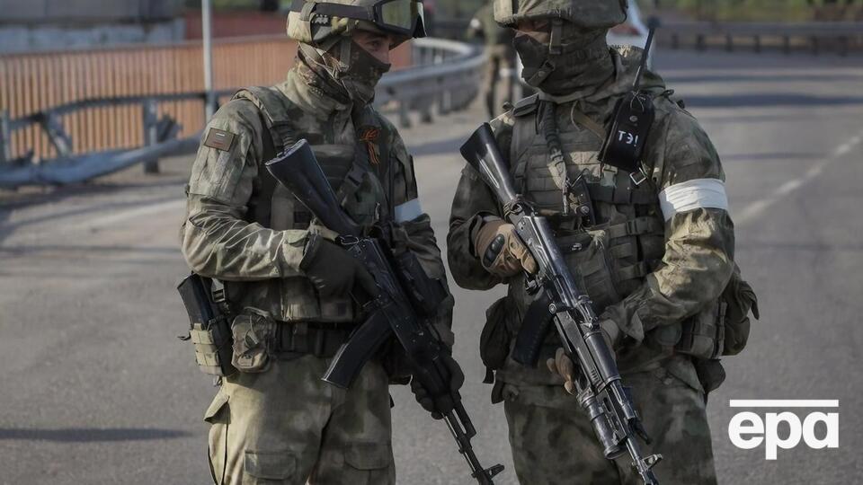 Оккупанты не разрешают людям на оккупированных территориях массово собираться 9 мая
