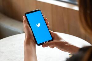 Чистка Twitter освободит имена, используемые неактивными аккаунтами