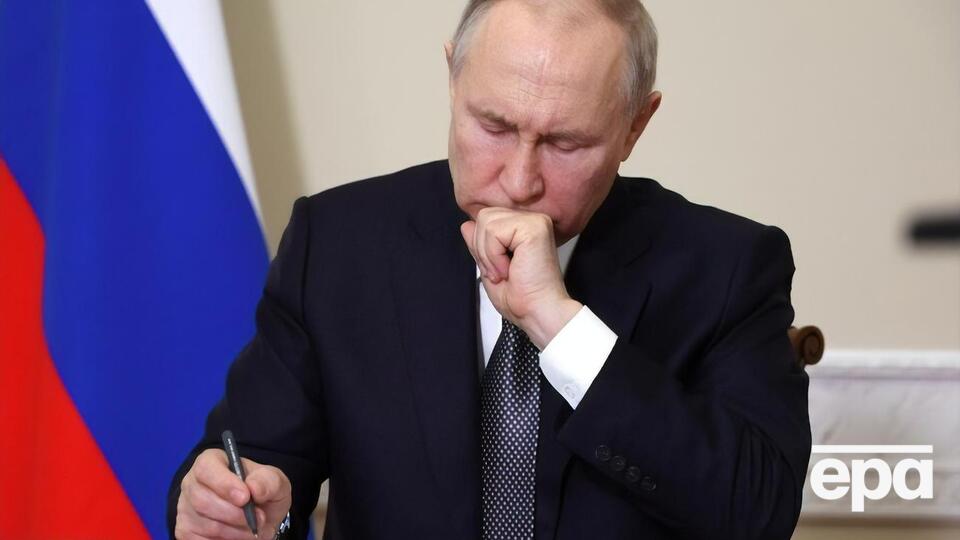 Осечкин: Путин уже существует в постпутинском пространстве, когда на него смотрят как на пустое место