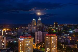 Росіяни вночі атакували ракетами не лише Київ, а й Дніпро