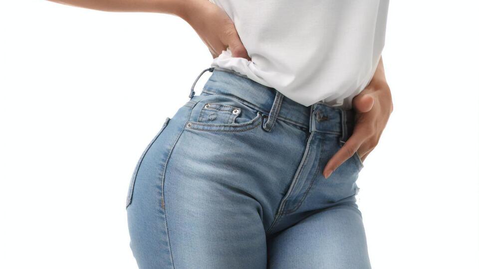 Слишком облегающие джинсы включили в список антитрендов