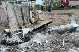 Части сбитой российской ракеты обнаружили в Мироцком, есть частичные разрушения гражданской инфраструктуры