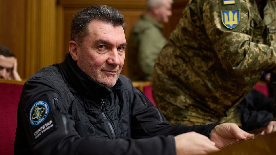 Данилов отметил, что все варианты контрнаступления "находятся в работе"