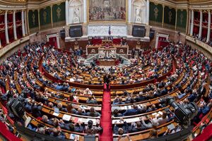 Резолюцію про визнання ПВК "Вагнер" терористичною організацією підтримав 331 депутат Національних зборів Франції, наголосили у посольстві України у Парижі