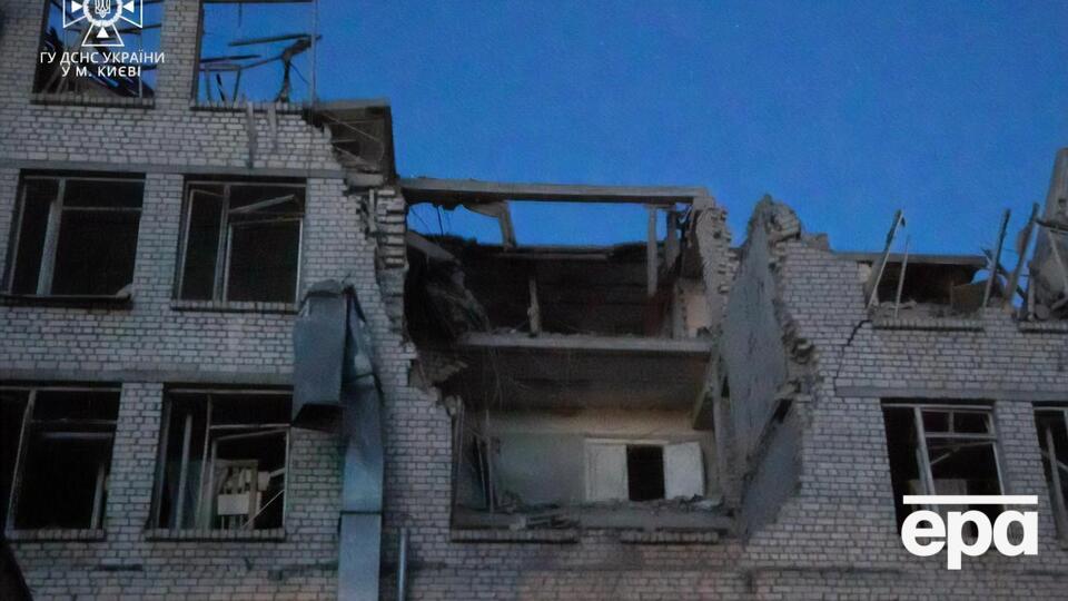 Бомбоубежище в поликлинике Деснянского района, возле которого упали обломки, оказалось закрытым