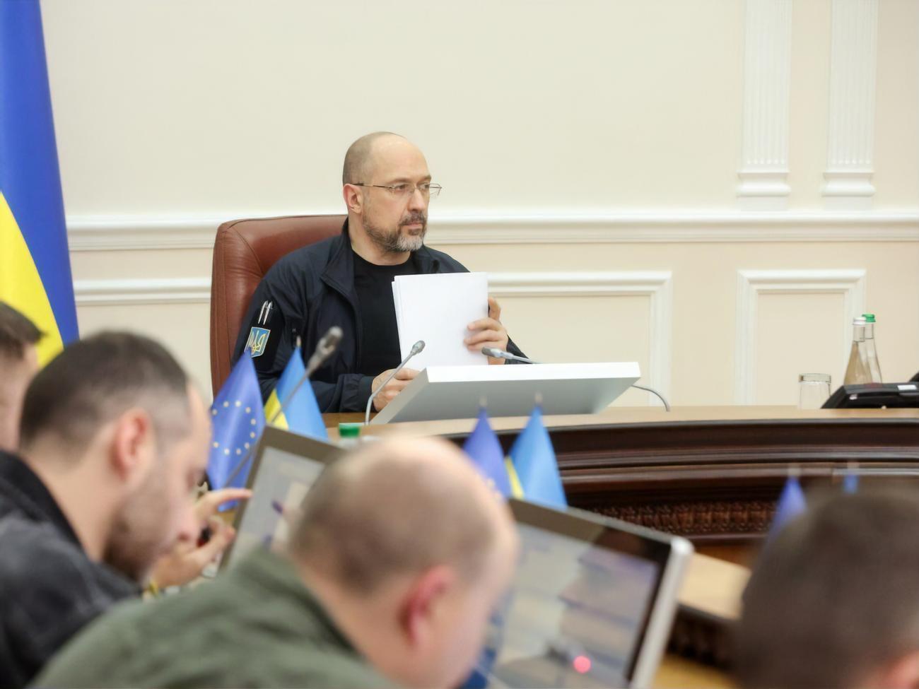 Кабмин усилит ответственность за нарушения эксплуатации бомбоубежищ, заявил премьер