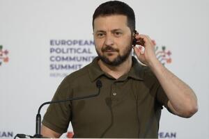 Зеленский: Я ездил через Приднестровье. При всем уважении, там не Швейцария. Поэтому я считаю, что они должны объединиться с их государством, с их историей – с Молдовой
