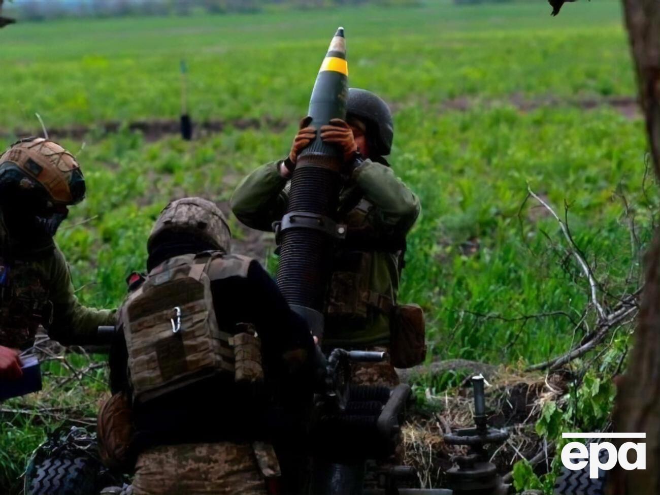 По данным СМИ, украинские военные за сутки используют годовой заказ артснарядов небольшой страны Европы