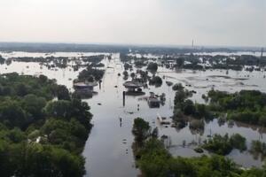 Окупанти використовують зі своєю метою наслідки техногенної катастрофи, яку самі скоїли, зазначили у Генштабі. На світлині – краєвид на окуповані Олешки в перші дні затоплення