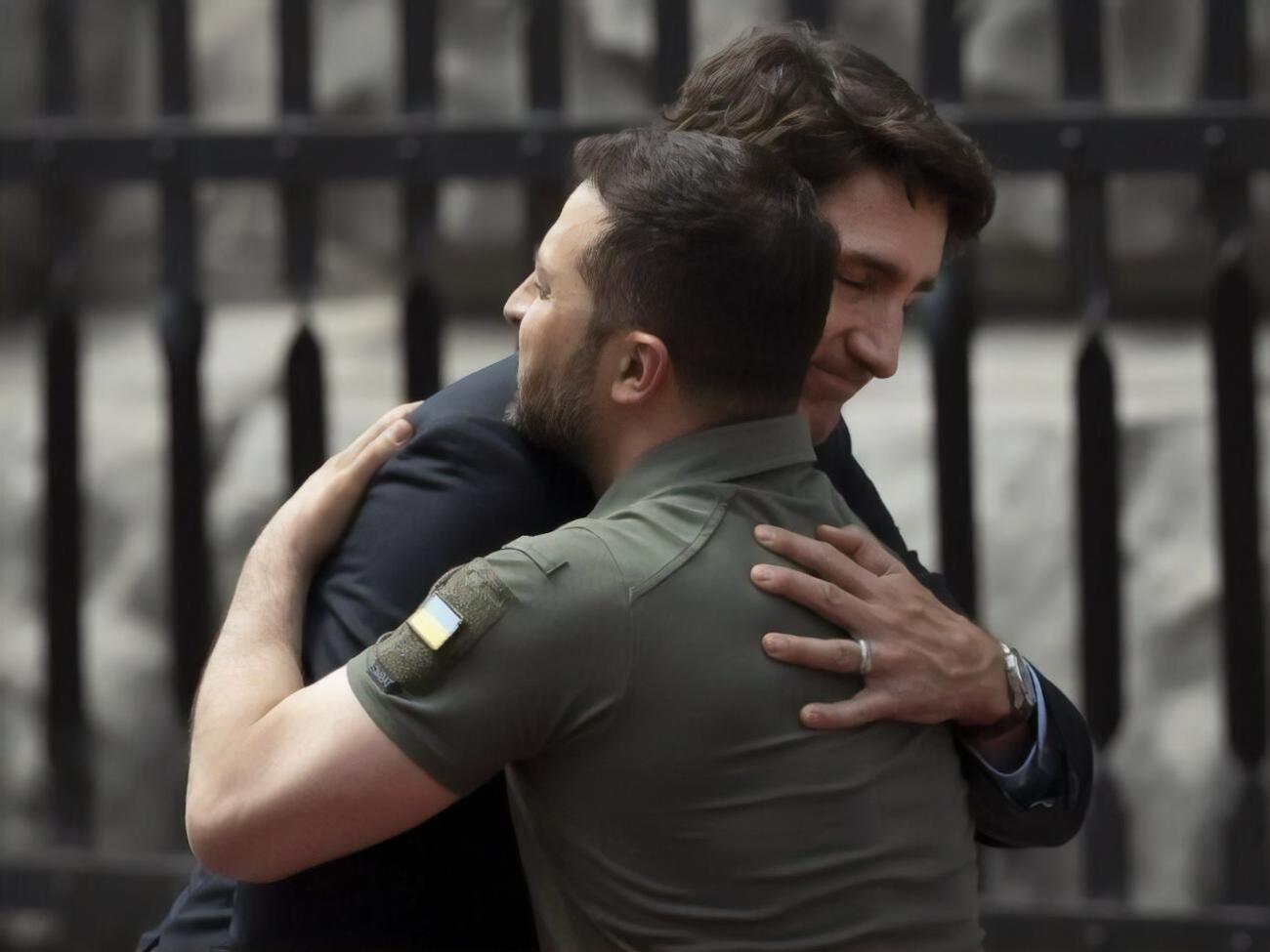 Зеленский после встречи с Трюдо: Украина готова помочь с тушением пожаров, если Канада будет нуждаться в такой помощи