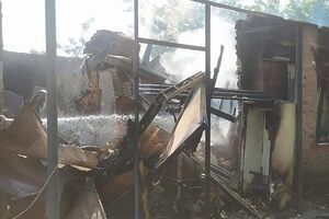 Окупанти обстріляли рятувальників, які гасили вогонь