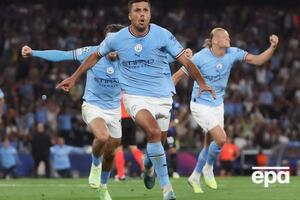 Единственный мяч забил Родри (на фото в центре)