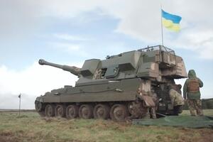 Українські військові вчилися працювати з танками Challenger 2 і самохідними артилерійськими установками AS90