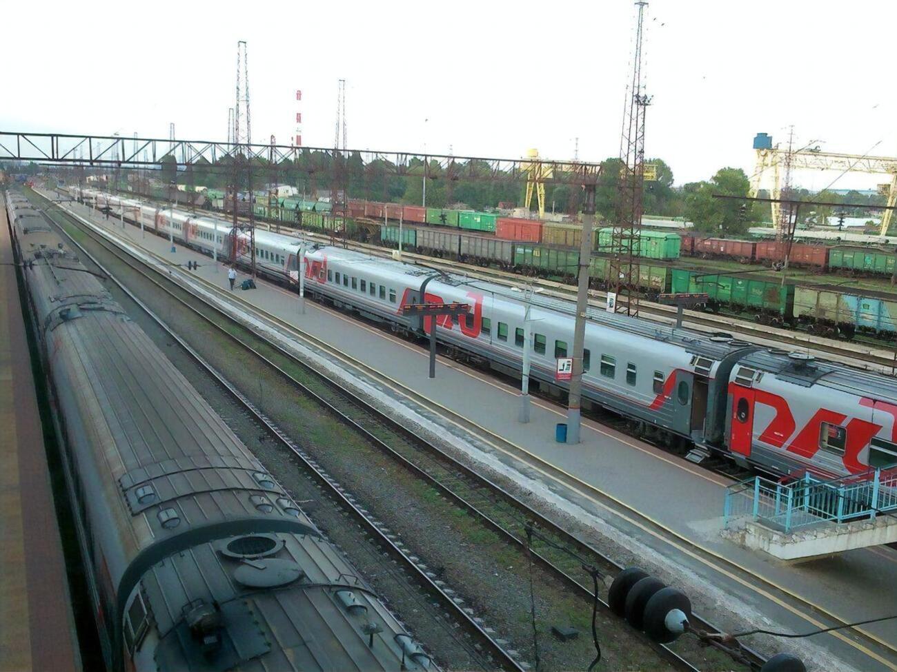 Власти заявили о прекращении пригородного железнодорожного сообщения