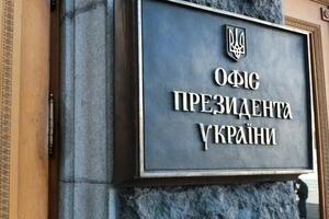 C укрытиями "беда по всем областям", то есть проблема государственного уровня и по такой логике президент должен уволить всех глав военных администраций в стране, пишет политолог Светлана Кушнир
