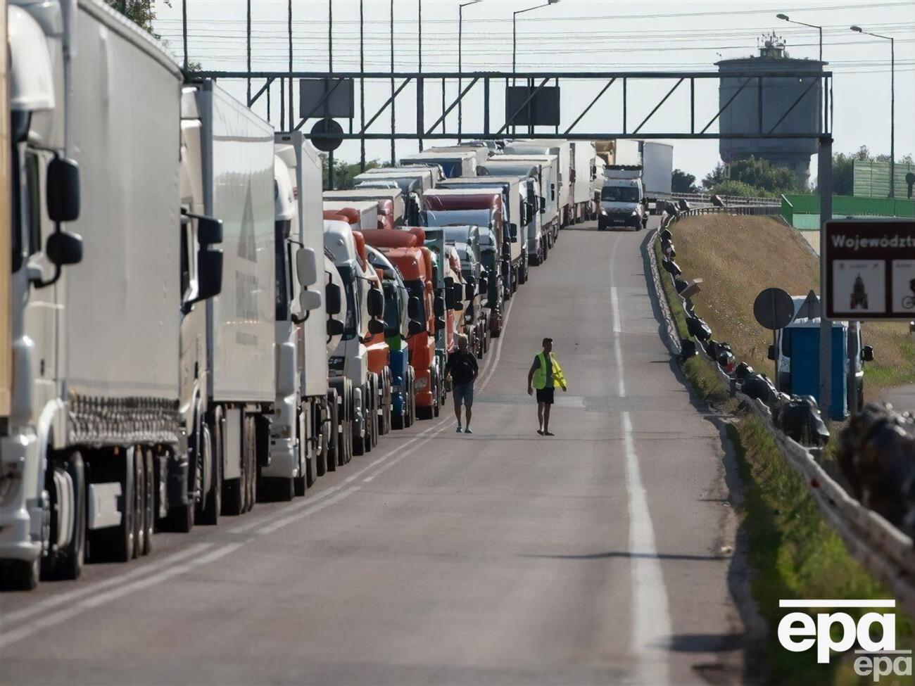 У Польщі протестували проти пропуску вантажівок з України