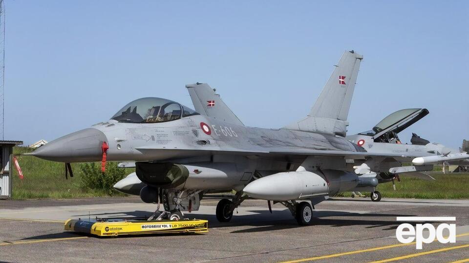 Игнат отметил, что Украина вряд ли получит F-16 в ближайшее время