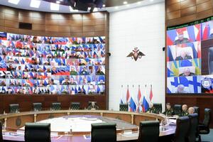 У міноборони РФ на нараді оголосили про указ, який стосується "добровольців"