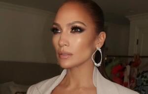 Лопес у липні виповниться 54 роки