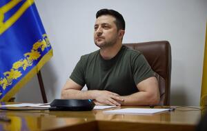 Зеленский подписал закон о переносе Дня Победы на 8 мая