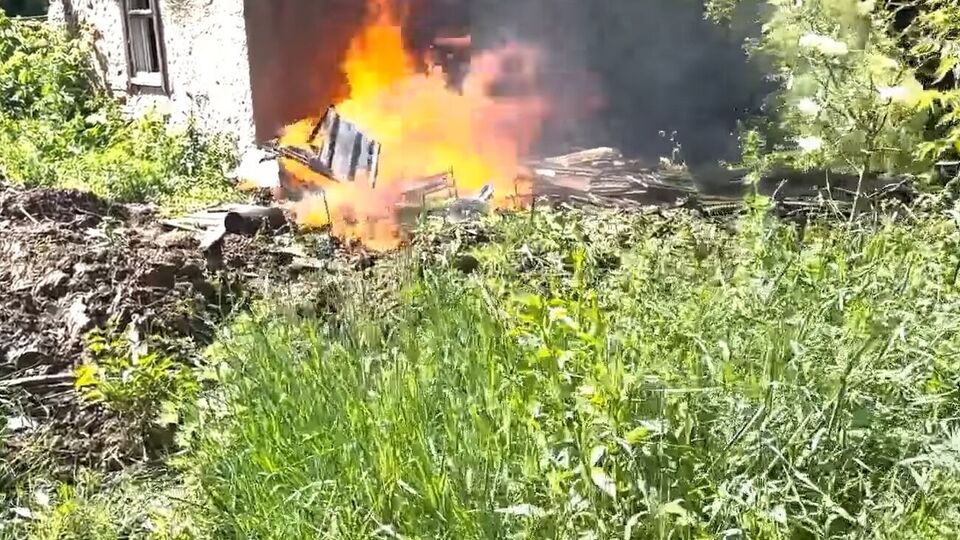 Російський "Ланцет" замість танка атакував дерев'яний муляж