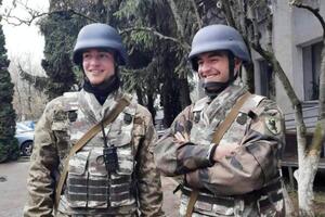 Слева Назар Грабар, справа покойный брат Илья