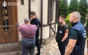 За даними ДБР, прокурор умовив бізнесмена оформити заднім числом договір позики на $350 тис., щоб повернути ці гроші, які вилучили під час обшуків