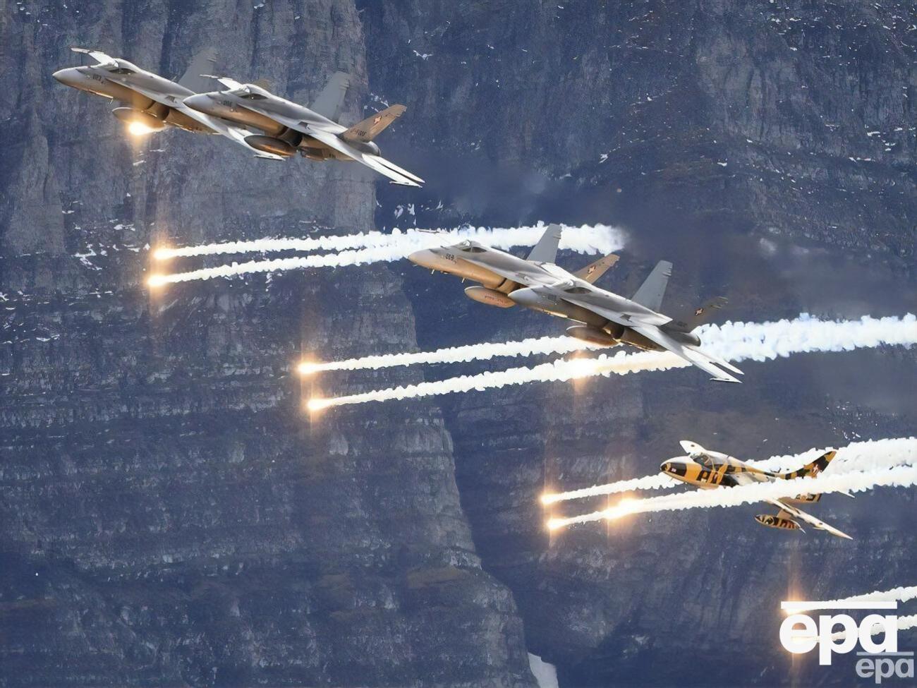 Украина инициировала переговоры о возможности получения F-18 с двумя странами