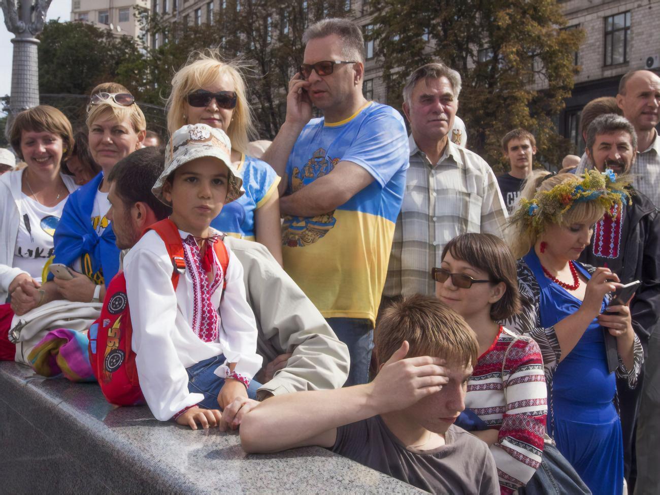 Большинство украинцев, принявших участие в опросе, не видят притеснений русского языка