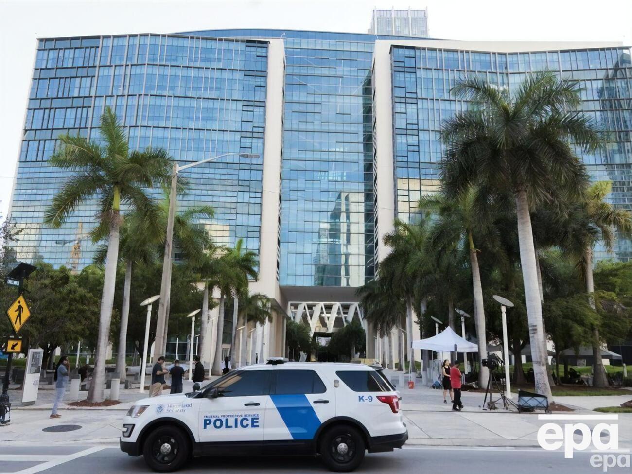 У суді Маямі відбувається слухання у справі щодо таємних документів США, із якими поза офісом поводився колишній американський президент Трамп