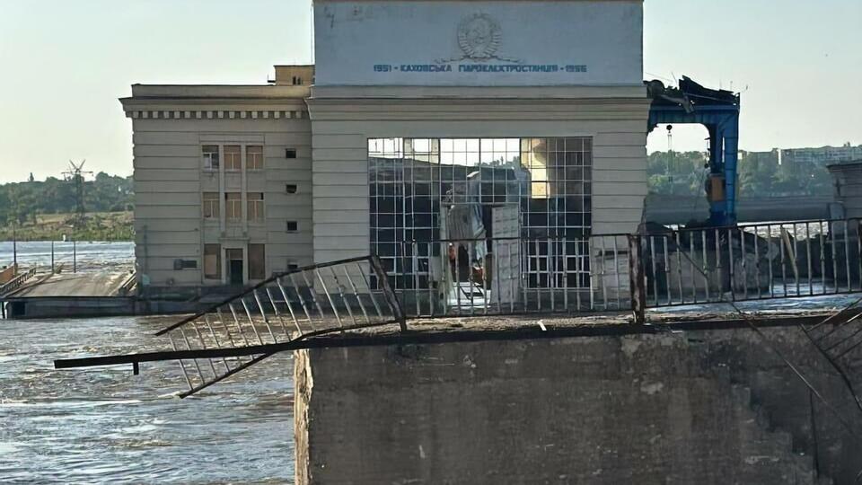 Фейгин уверен, что российская верхушка не озабочена проблемами с водоснабжением Крыма, возникшими после подрыва оккупантами Каховской ГЭС
