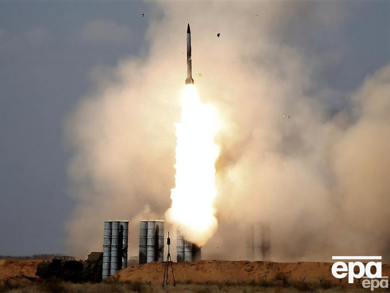 Вероятность дальнейших ракетных и авиаударов по всей территории Украины остается очень высокой, заявили в Генштабе ВСУ